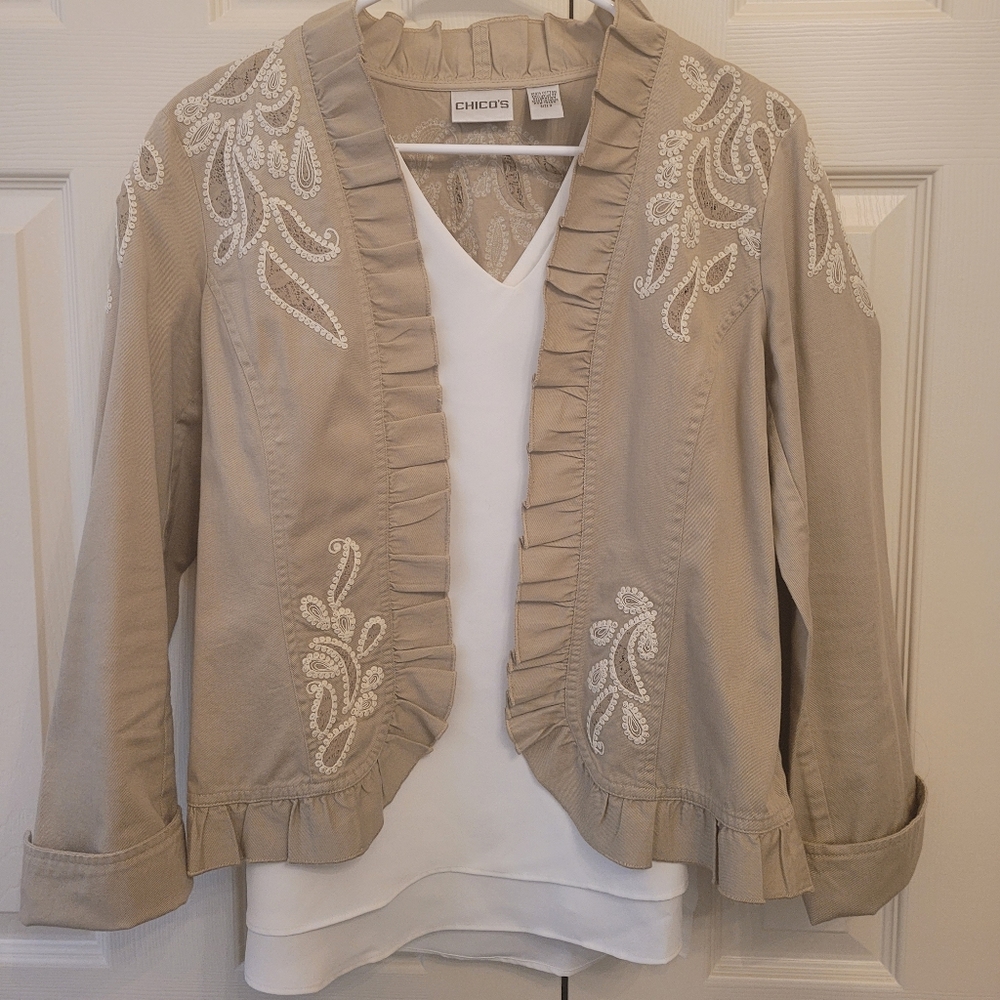 Chicos Size 0 Casual Blazer